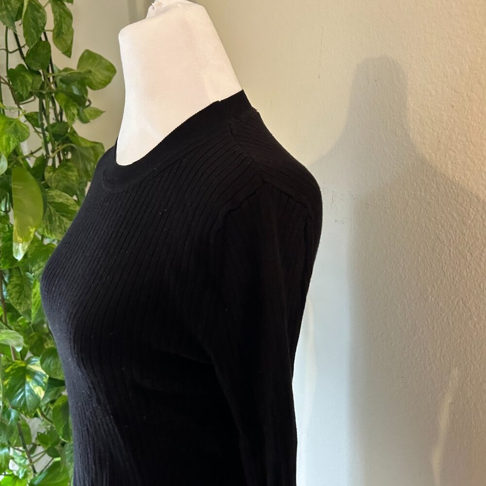 H&M Ribbed Crew Neck - Picture 3 of 8